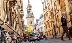 University of Oxford launches fully online Postgraduate Diploma